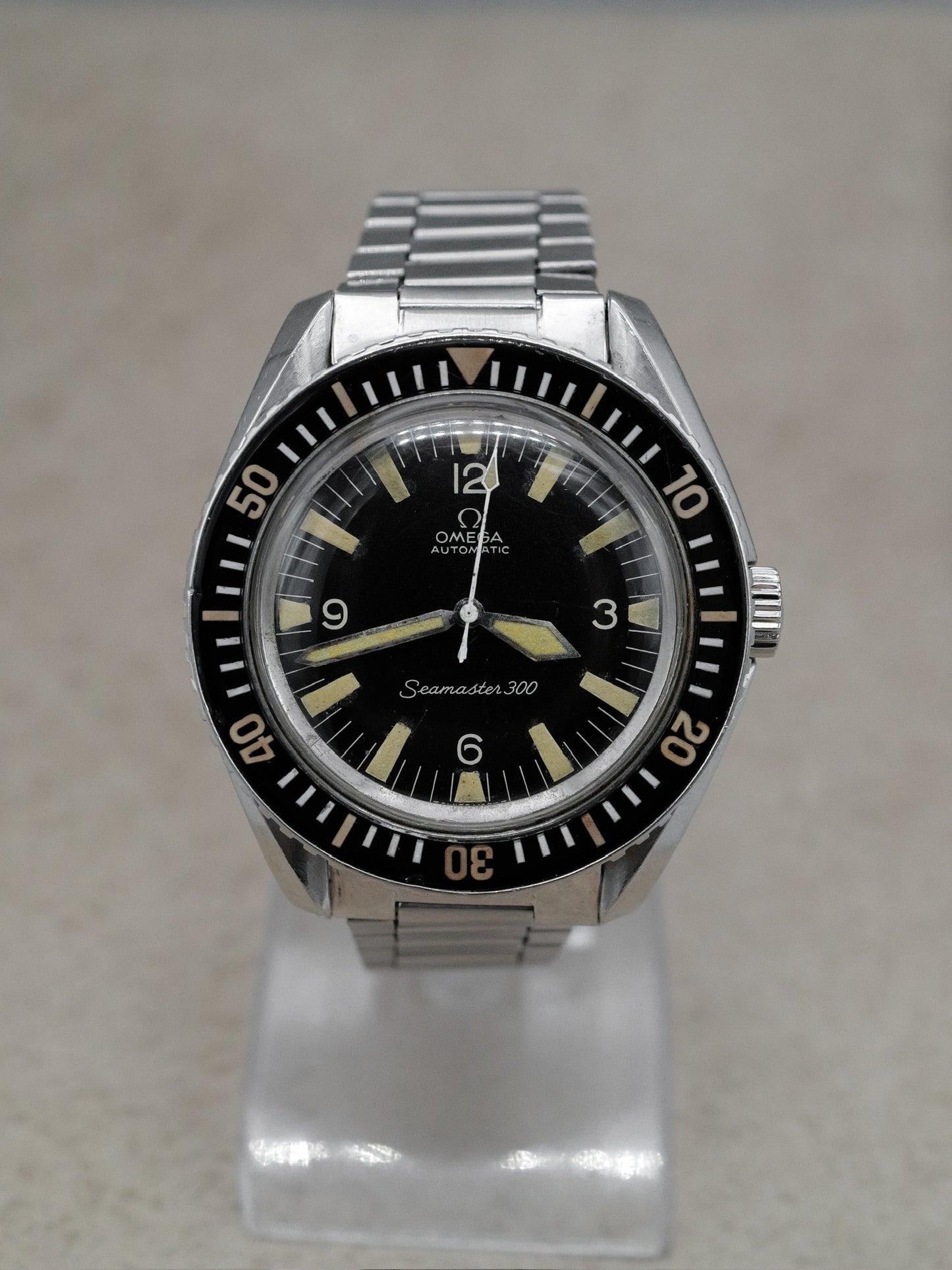 OMEGA SEAMASTER 300