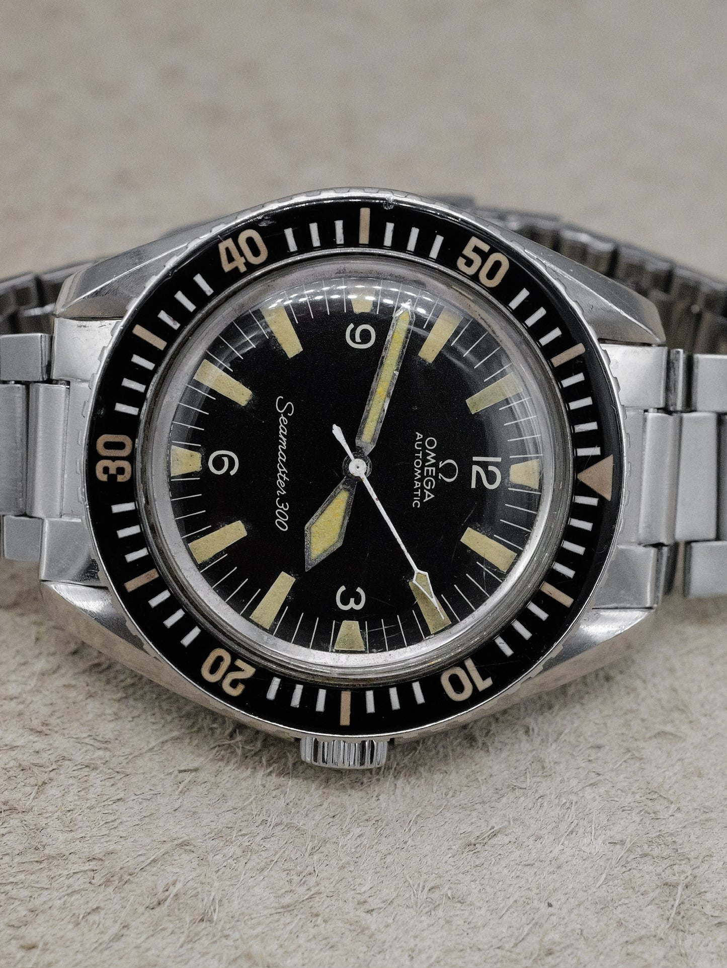 OMEGA SEAMASTER 300