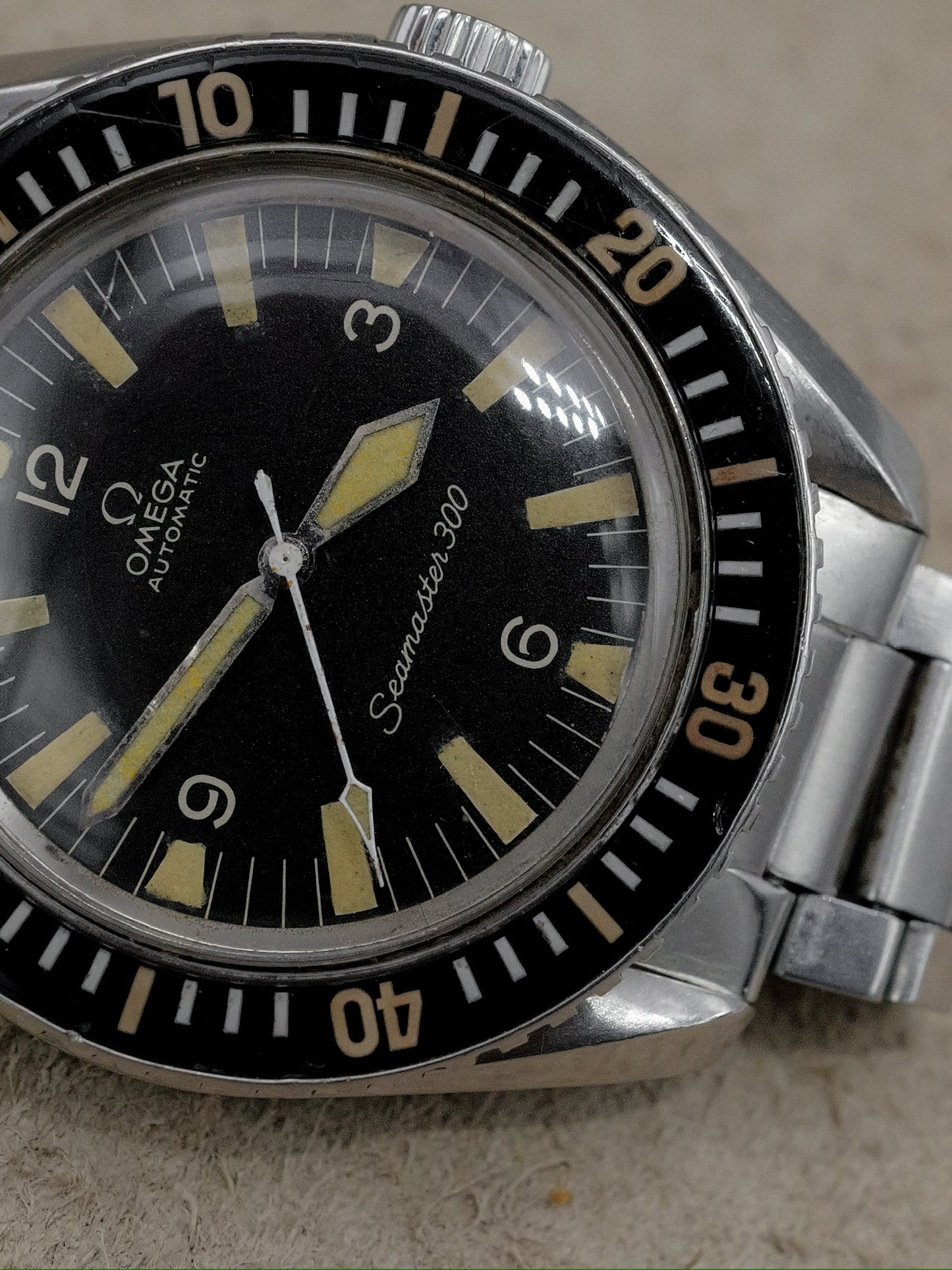 OMEGA SEAMASTER 300