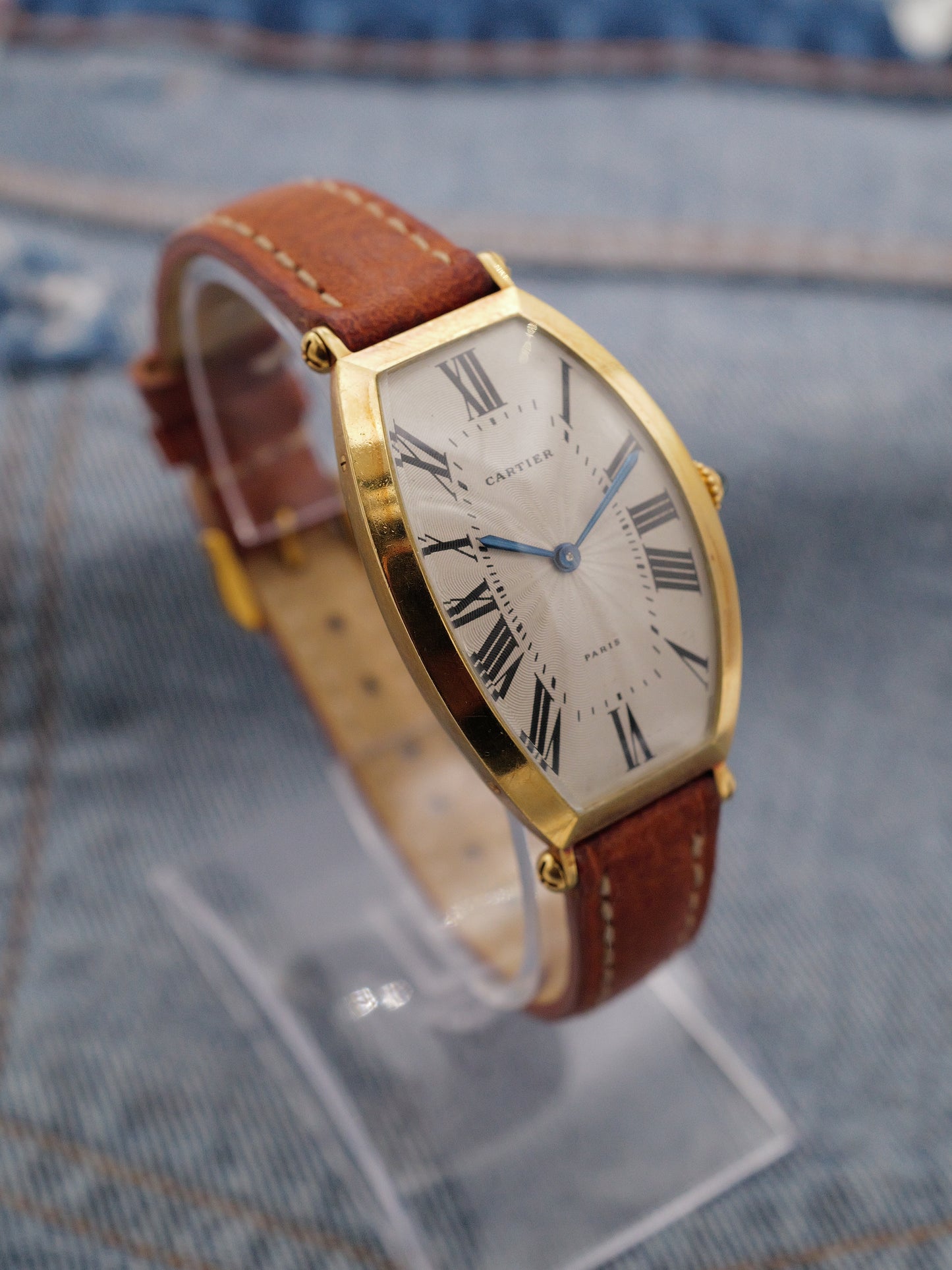 CARTIER TONNEAU