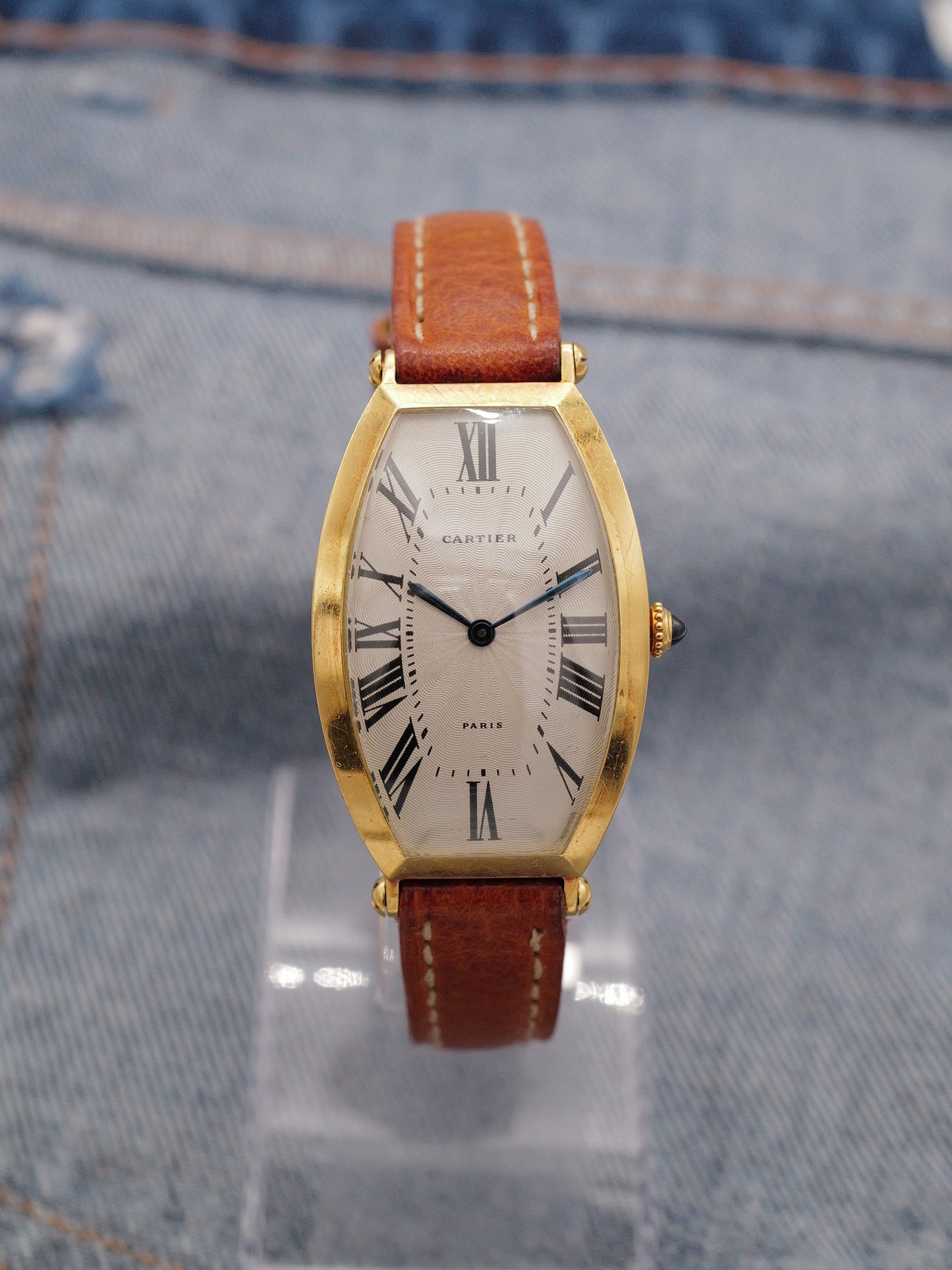 CARTIER TONNEAU